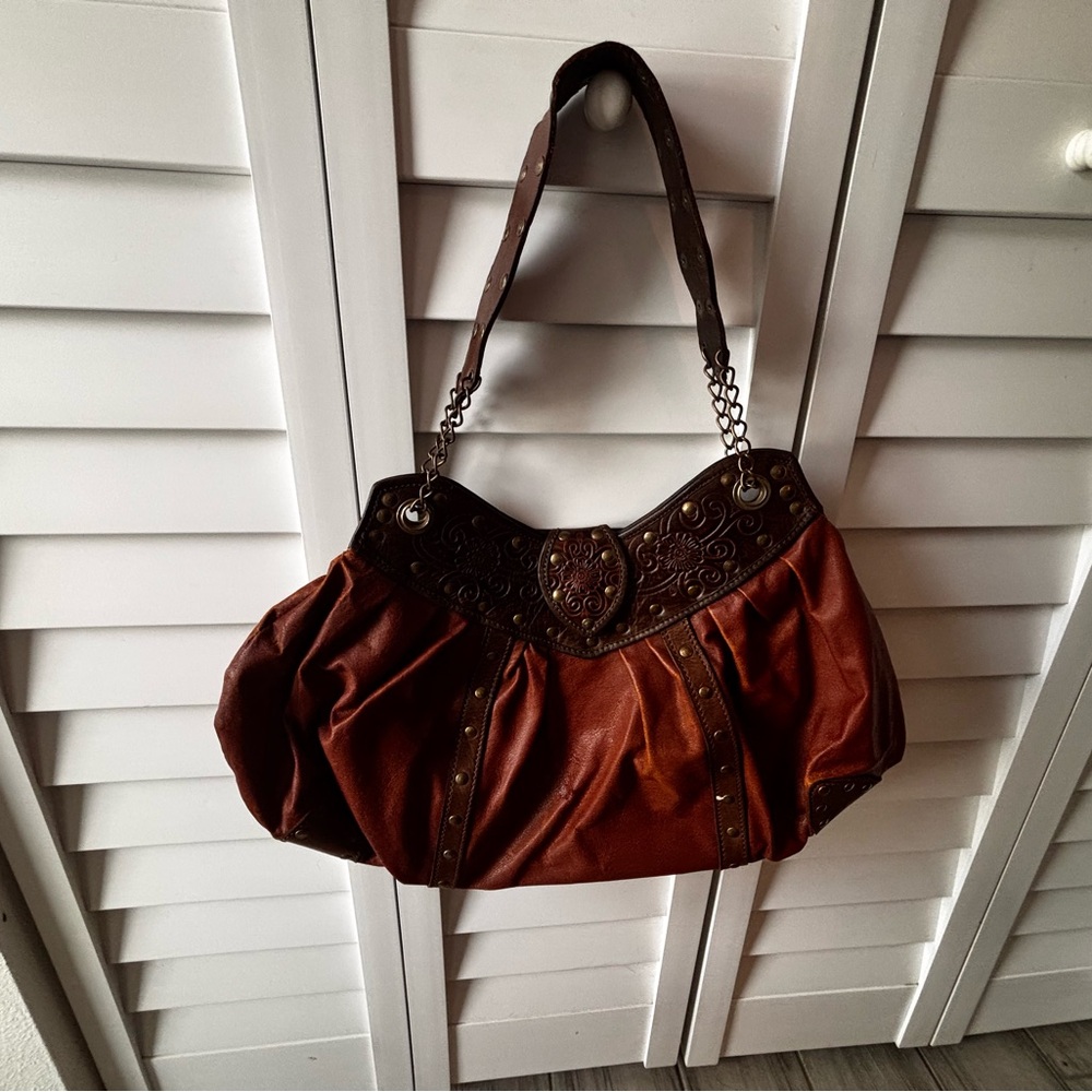 Brown shoulder bag from Puerto Rico